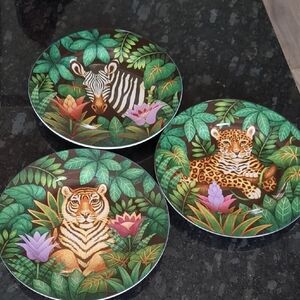 Sakura White Dinnerware Plate